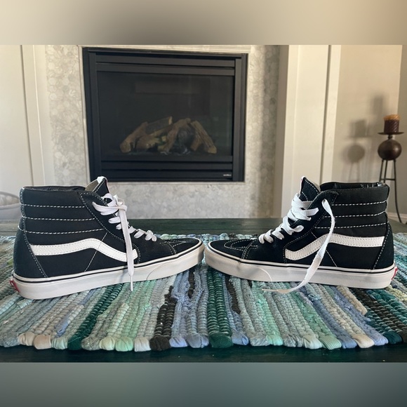 Vans Sk8-Hi Lace Up Athletic Black White High Top Sneakers C474 - Picture 2 of 7